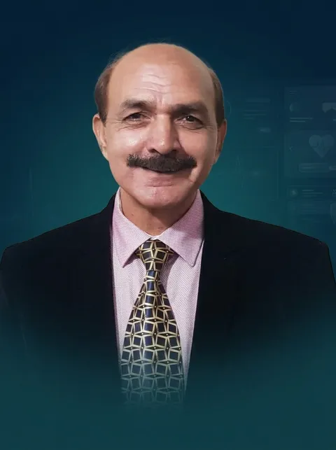 Dr. Saleem Qaisar, Lead Veterinarian at Modern Pets Hospital